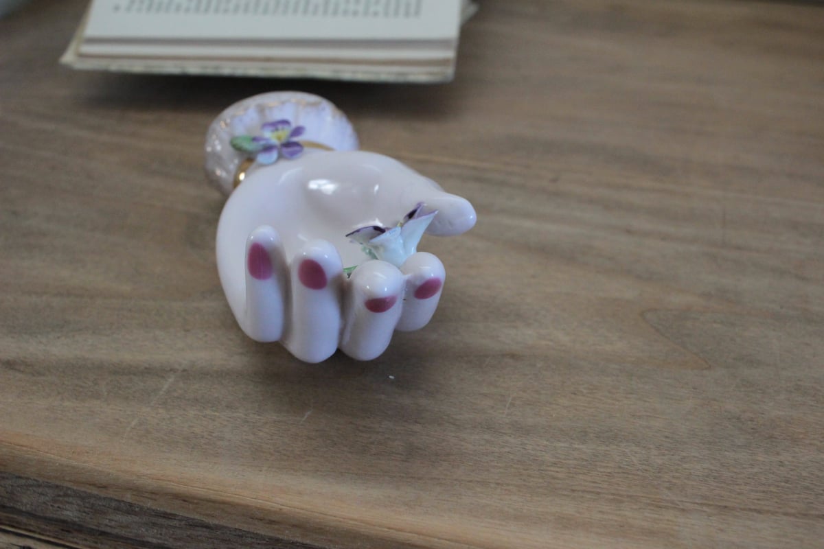 【D】バラ・レフトンのハンドモチーフ/Lefton Porcelain C】ビオラ・レフトンのハンドモチーフ/Lefton Porcelain | Antique