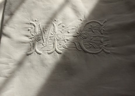France Antique MONOGRAM“MC”　モノグラム大判シーツ