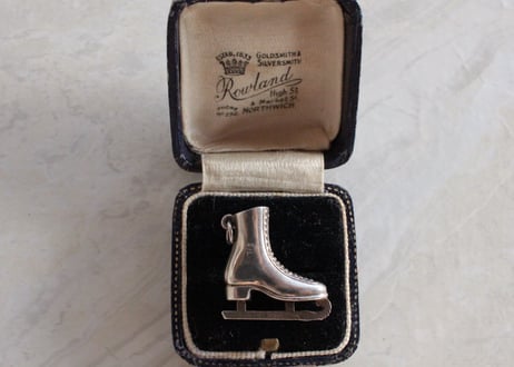 Vintage Sterling Silver charms 【アイススケート】