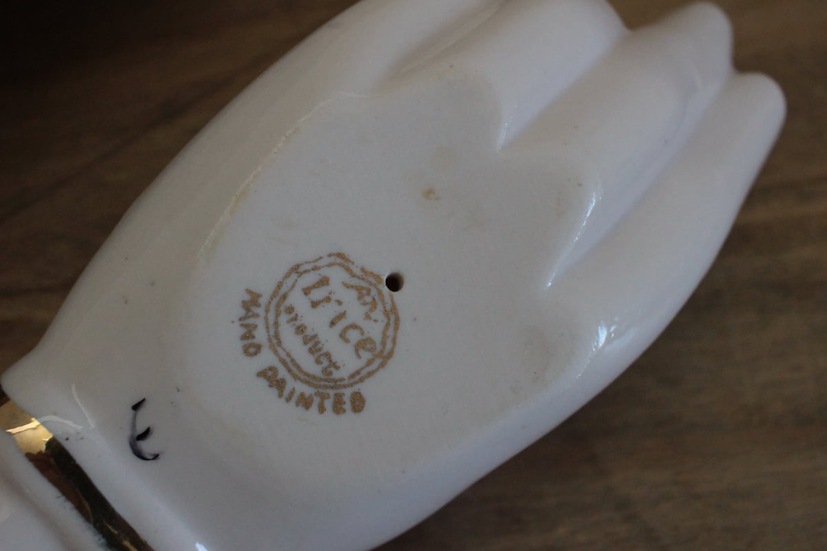 B】オリエンタルな花・レフトンのハンドモチーフ/Lefton