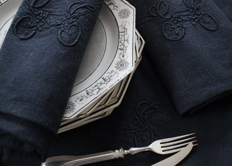 gogo様フランスアンティーク・手刺繍のモノグラムクロス/トルション