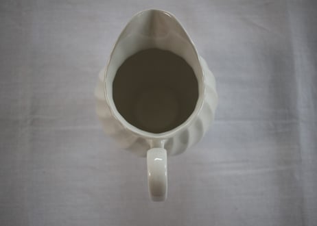 Johnson Brothers【ジョンソンブラザーズ】“Snow White Regency”   Cream pitcher