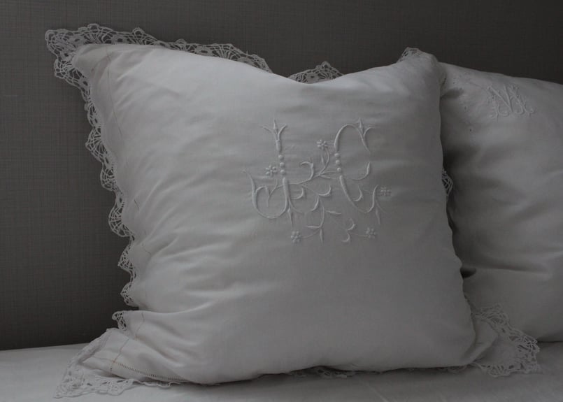 France Antique クッションカバー/MONOGRAM 