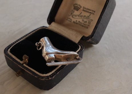 Vintage Sterling Silver charms 【アイススケート】