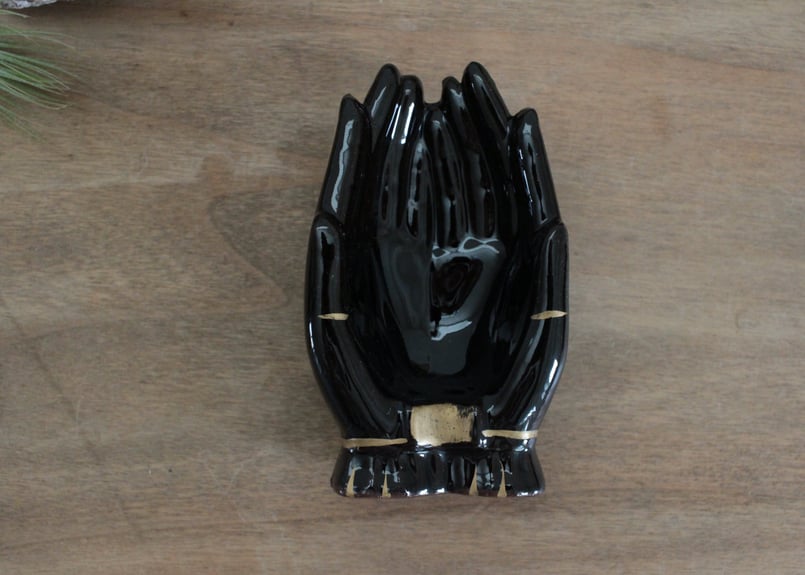 【B】ブラックハンドモチーフ/Made in Japan/陶器製・小物入れ B】ブラックハンドモチーフ/Made in Japan | Antique & Brocan