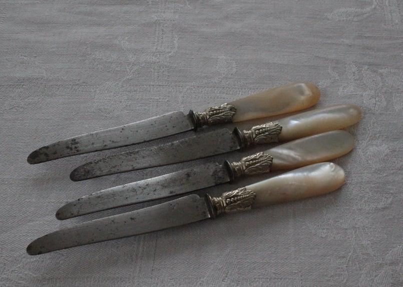 Antiqueマザーオブパールのカトラリー/デザートナイフ・フォーク2本