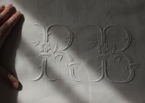 France Antique MONOGRAM“RB”　モノグラム大判シーツ