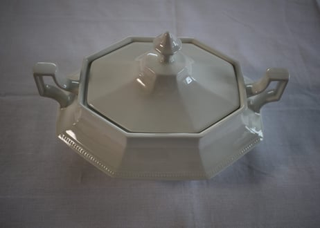 Johnson Brothers【ジョンソンブラザーズ】“Heritage White”  Vegetable Bowl