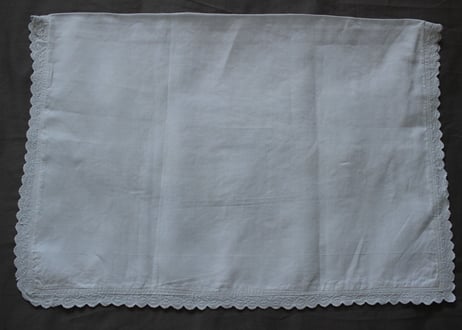 【送料無料対象商品】France Antique Whitework MONOGRAM "EM"  nightie hotei