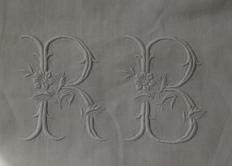 France Antique MONOGRAM“RB”　モノグラム大判シーツ