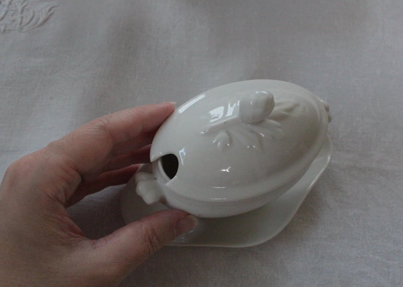 France Antique 白磁器・蓋付きマスタードポット | Antique & Broc