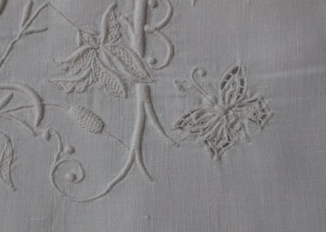 France Antique クッションカバー/MONOGRAM "P・F"蝶