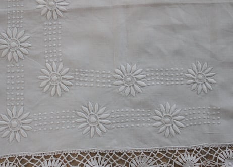 France Antique Whitework MONOGRAM "JS"  花のテーブルクロス