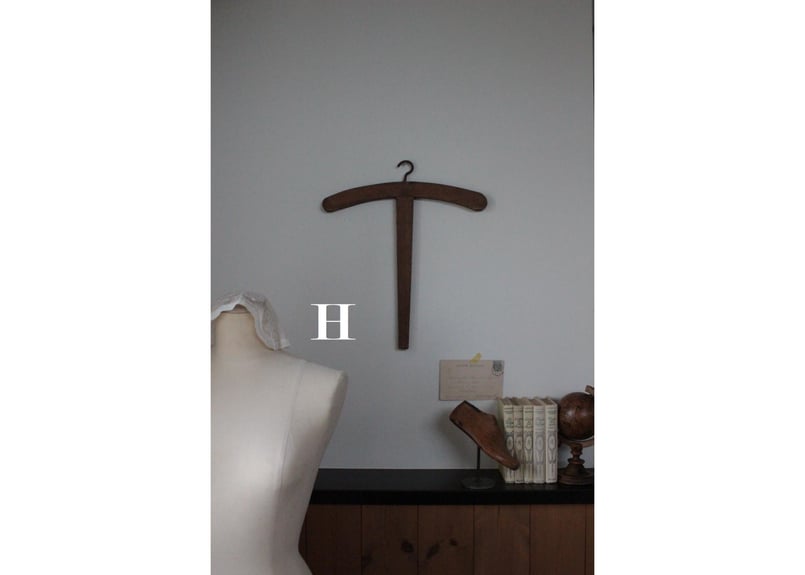 アンティークウッドハンガー（数量4）2/2 | Antique & Brocante R.loger