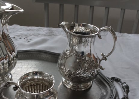 UK Silver Plated Antique Milk Jug ミルクジャグ