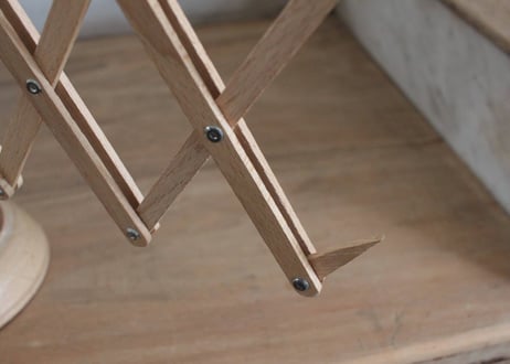 【C】卓上木製・かせくり器　糸巻き器