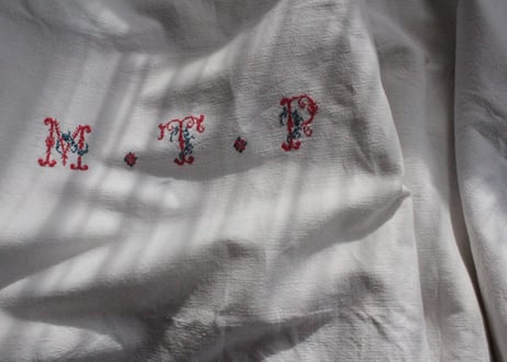 France Antique Linge Ancien Feuilles MONOGRAM“MTP”シーツ/RED・GREEN