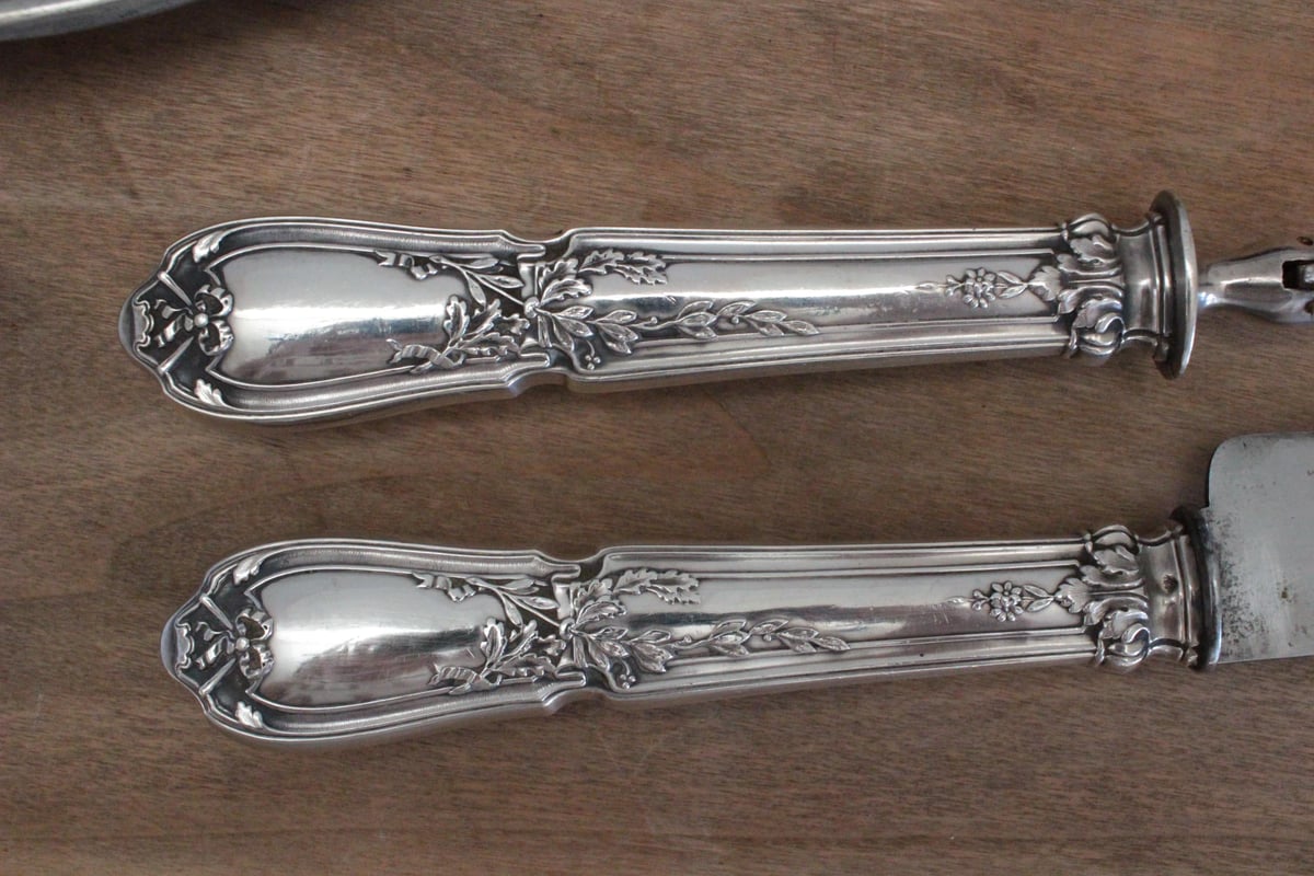 フレンチアンティーク・シルバー大型ナイフ&フォーク2本セット フレンチアンティーク・シルバー大型ナイフ&フォーク2本セット