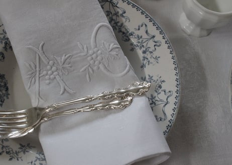 gogo様フランスアンティーク・手刺繍のモノグラムクロス/トルション gogo様フランスアンティーク・手刺繍のモノグラムクロス