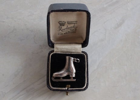 Vintage Sterling Silver charms 【アイススケート】