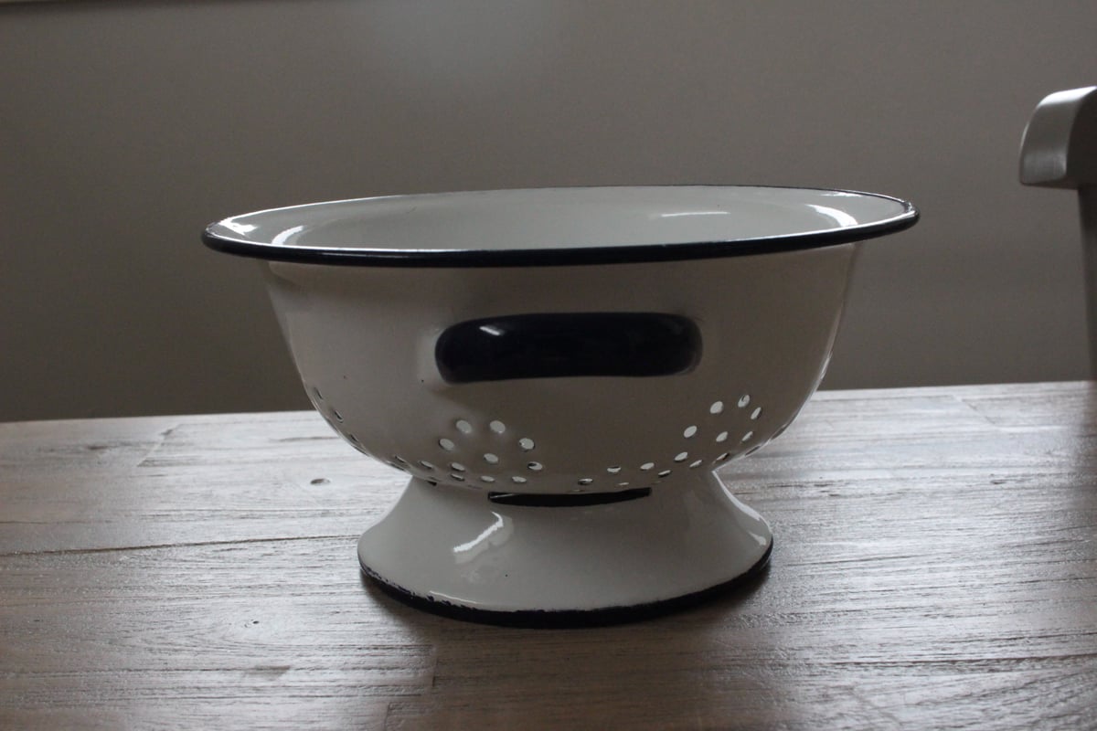 ヴィンテージホーロー製コランダー/水切りボウル | Antique & Brocante