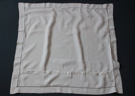 France Antique クッションカバー/MONOGRAM "P・F"蝶