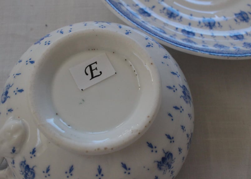 レア・クレイユ エ モントローC＆S/ABEILLE・蜂/フランスアンティークD