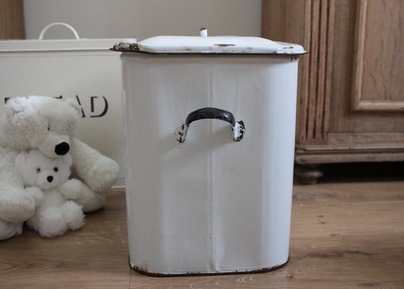 Vintage Enamel Big Bread Bin | Antique & Brocan