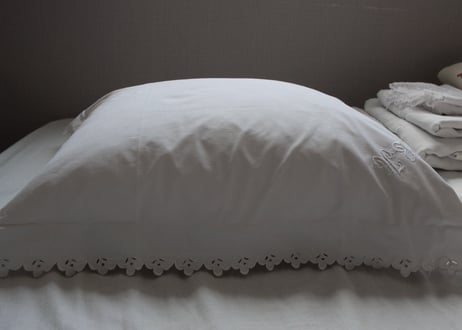 France Antique Whitework MONOGRAM "LH"  クッションカバー大