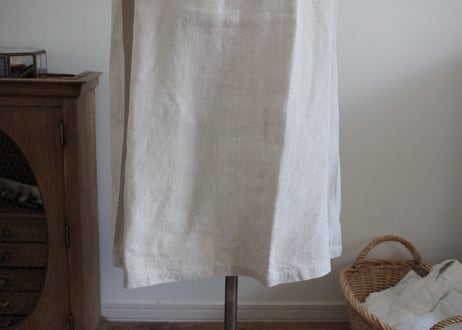 フランスアンティーク・ギャザーAラインワンピース/MONOGRAM “LJ”