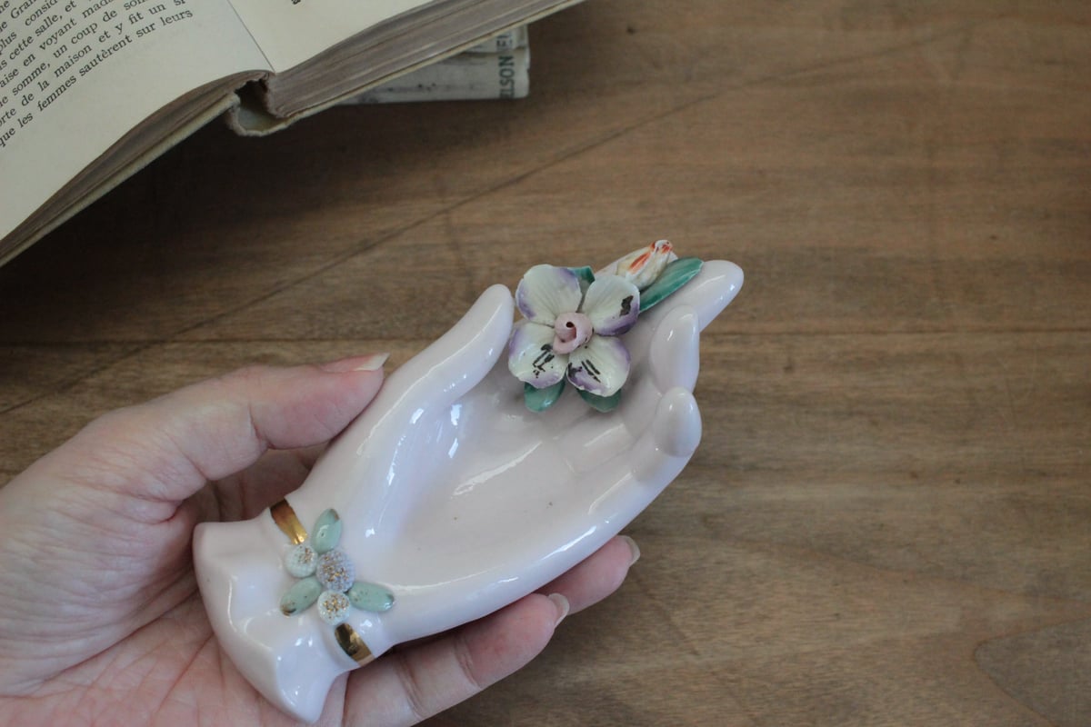 B】オリエンタルな花・レフトンのハンドモチーフ/Lefton Porcelain