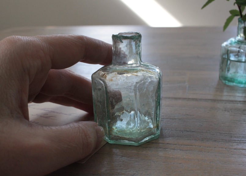 イギリスのアンティーク六角形のガラスインク瓶（数量3）2/2