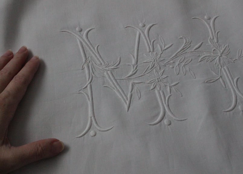 France Antique Linge Ancien Feuilles MONOGRAM“M