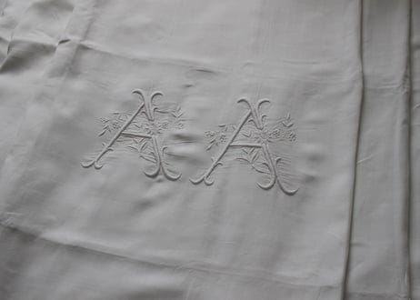 France Antique MONOGRAM“AA”ピュアリネンレースの大判シーツ