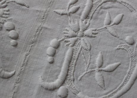 France Antique MONOGRAM“AD”花文字/モノグラム大判シーツ