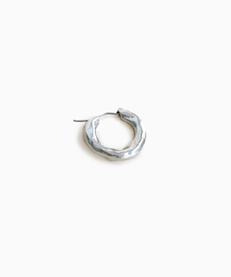 Liquid pierced earrings