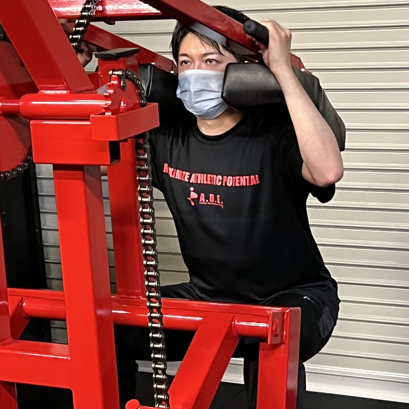 A.D.E.公式Tシャツ Maximize Athletic Potential® ‐ブラック