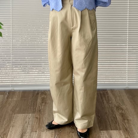 ベージュパンツ | STORES