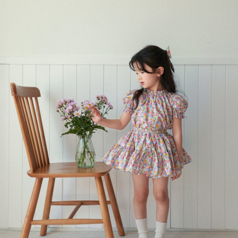 【美品】wonny ribbon サイズS Wonny Ribbon【即納】Flower garden skirt & blouse se