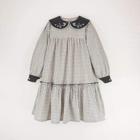Popelin【即納】Off-white check dress with embroidered collar《送料無料・セット割対象》