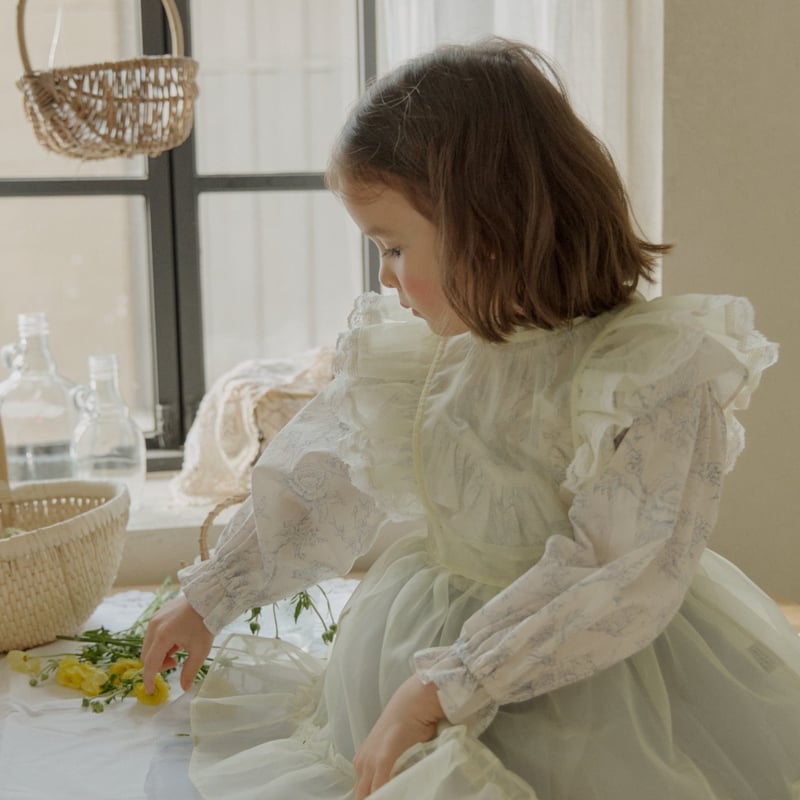 puella FLO【即納】(残りBlack 3・5) ラベンダーエプロン (black/pi