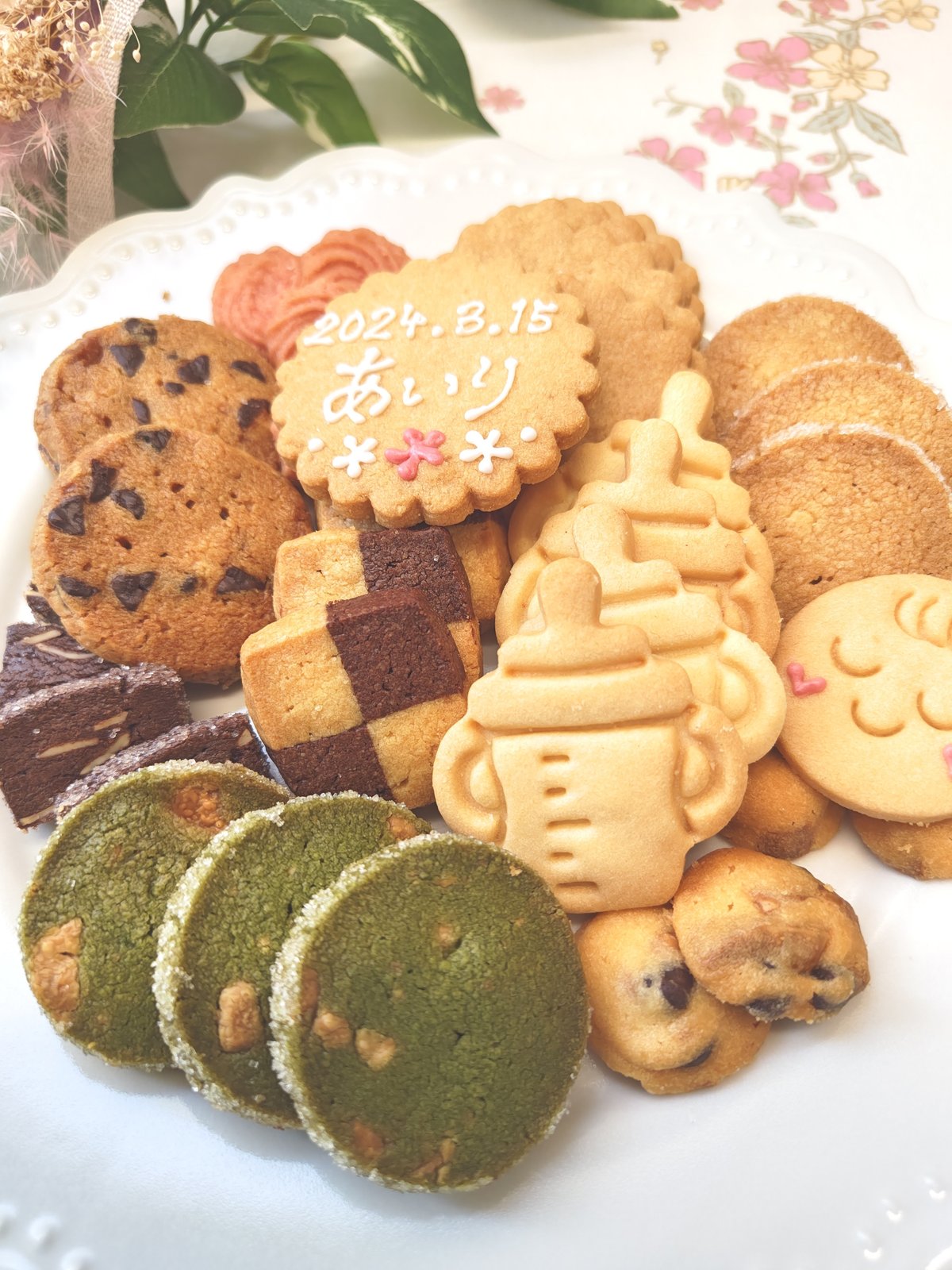 Spin プライズ限定 クッキー缶　お菓子　空き缶　中身無し　4点 イラストレーター Spin 8分の1斗缶 クッキー缶 2種セット