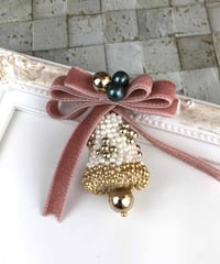 クリスマスベルのオーナメント