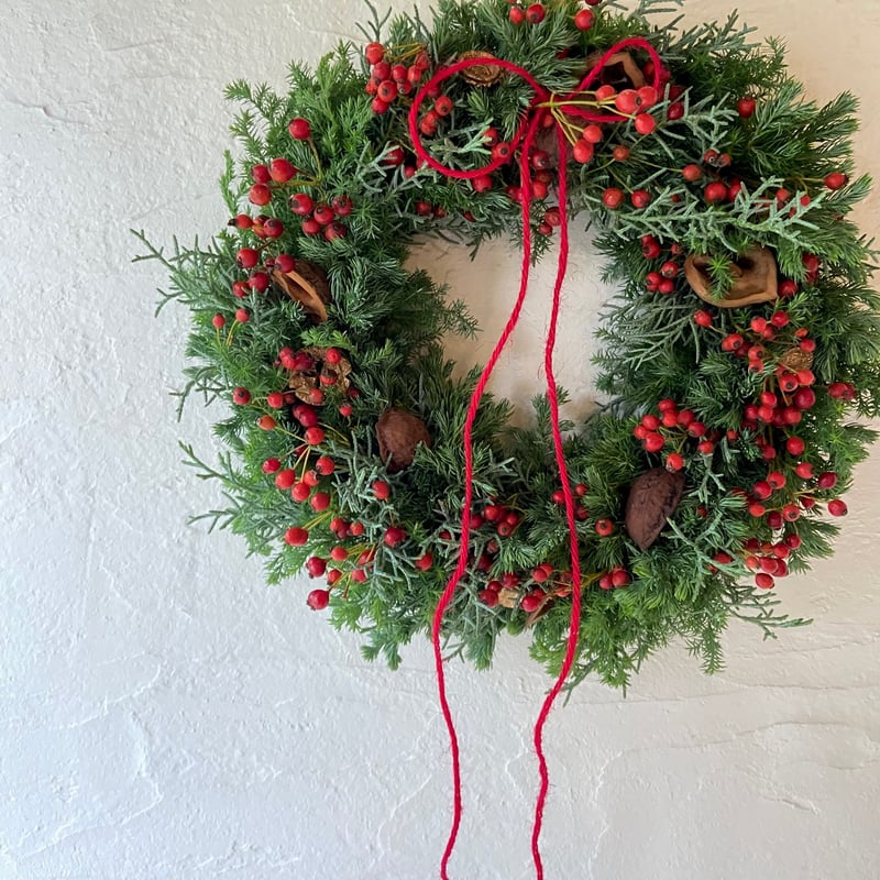 リース【赤い実と美味しい時間】 | マエダ花店