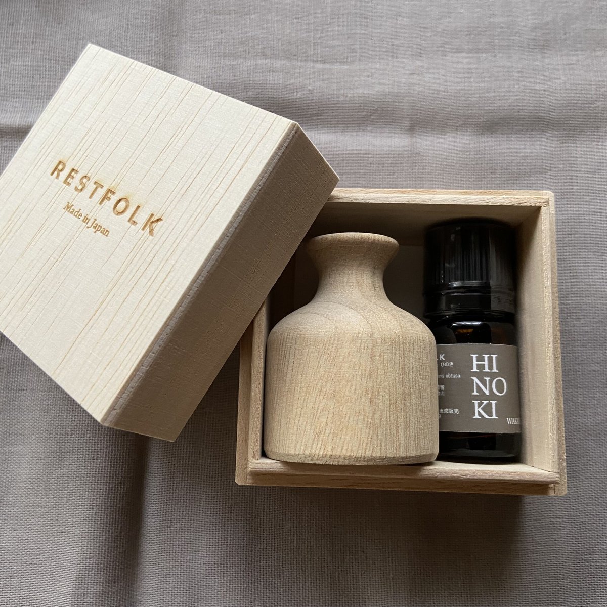 むっちゃん専用！エッセンシャルオイルセット ウッドボックス、ディフューザー付き むっちゃん専用！エッセンシャルオイルセット ウッドボックス