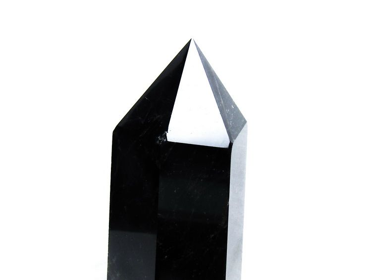 あらゆるパワーストーンの中で最も強い邪気払いの力を持つモリオン 純