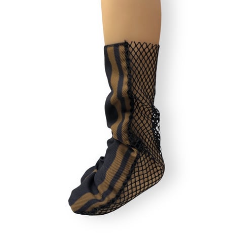 STRIPED NET TULLE SOCKS/FAKUI