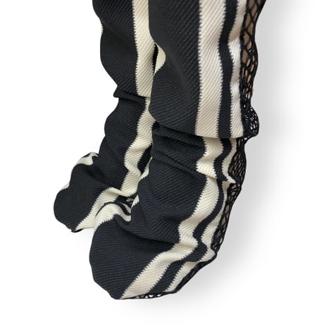 STRIPED NET TULLE SOCKS/FAKUI