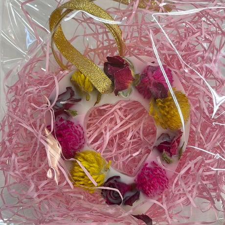 ときめきハートサシェ❤︎ダマスクローズの香り