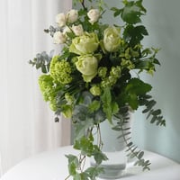 5月ワークショップ「初夏の花を束ねるグリーンブーケ」